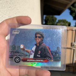 2023-24 Topps Stadium Club Chrome UEFA Ronaldinho #80 AC Milan REFRACTOR