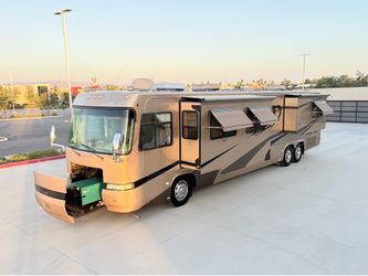2004 Monaco executive 43PBQ