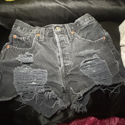 Levi Shorts 