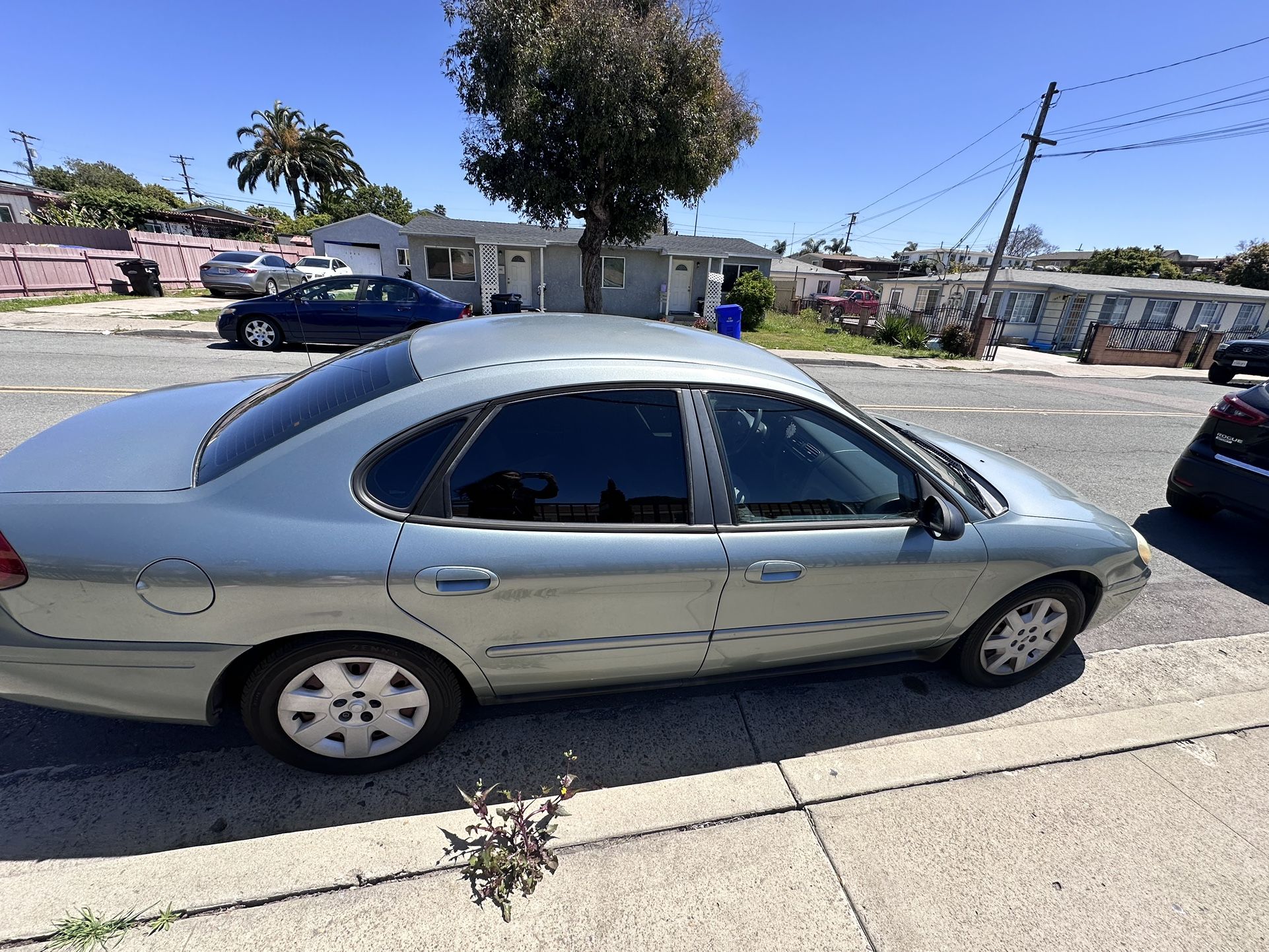 2006 Ford Taurus