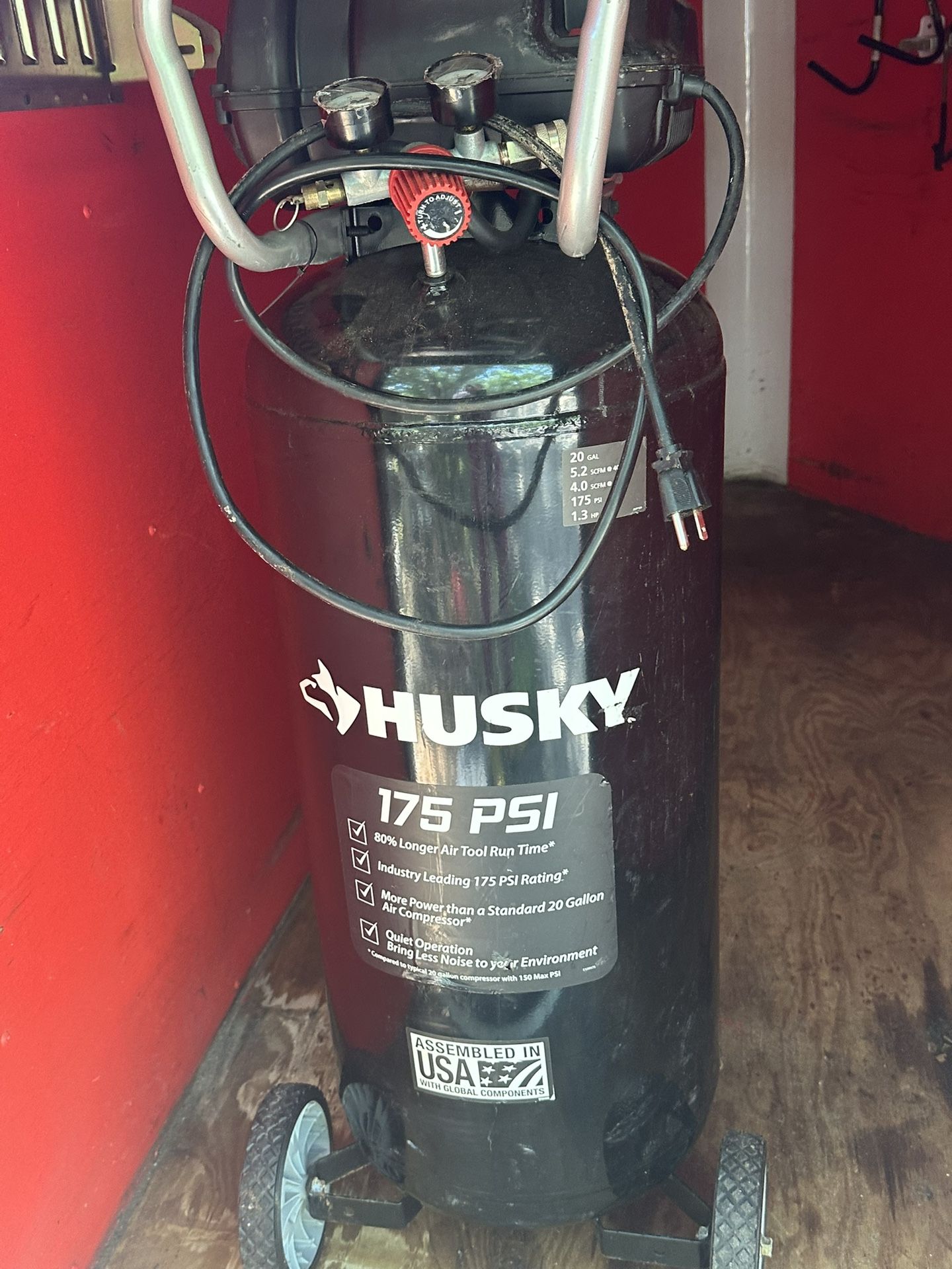 Husky 200psi 27gal air compressor
