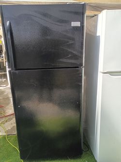 🥶 Refrigerator- If it's listed ITS AVAILABLE