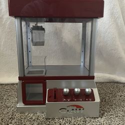 Mini Arcade Claw Machine 