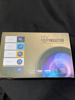 LED Projector with USB 2.0 and Loudspeaker