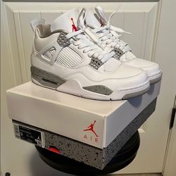 Jordan 4s