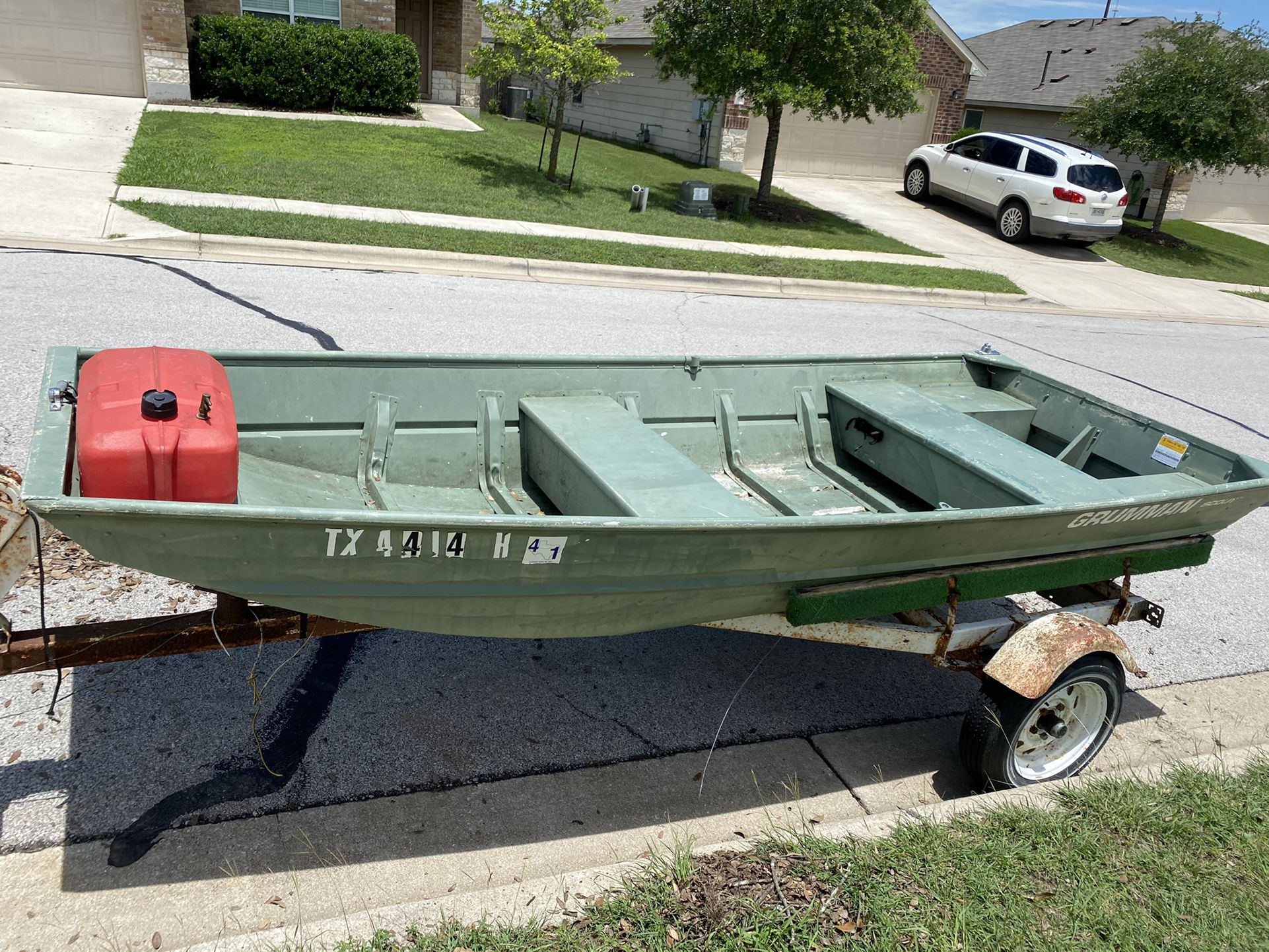 Photo 12ft Jon Boat With Trailer