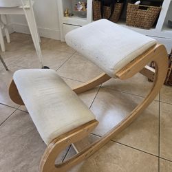 Ergonomic Kneeling  Chair