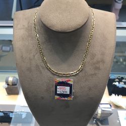 Gucci Link Necklace