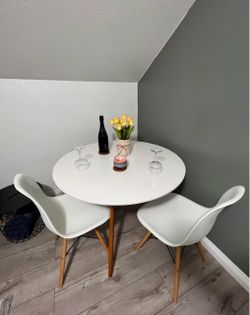 Round White Dining Table + 2 Matching Chairs