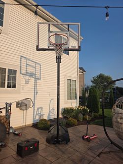 Lifetime Basketball hoop