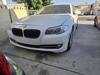 2012 BMW 528i