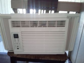 GE Air Conditioner 6000 BTU