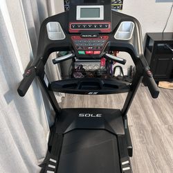 Sole F65 Treadmill 