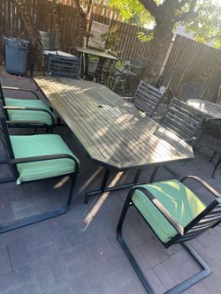 Solid table 6 chairs