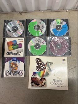 Vintage Microsoft computer programs guide lot CDs