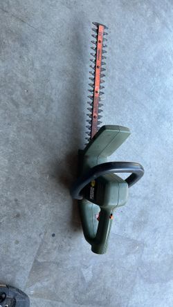 BnD Hedge trimmer