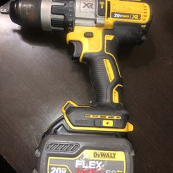 DeWalt XR 20v Brushless hammer drill W/60v flex Volt Battery