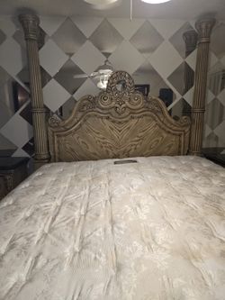 Bedroom set