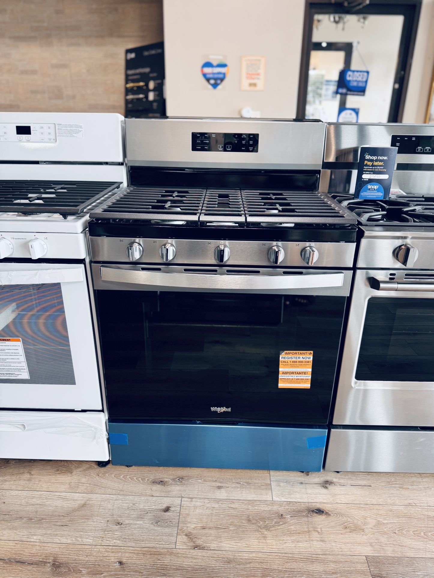 Brand-New Whirlpool Gas Range with Air Cooking Technology and Steam Clean 30-Inch in Stainless Steel - WFGS4530SS