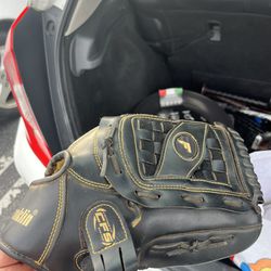 Franklin Softball Glove 