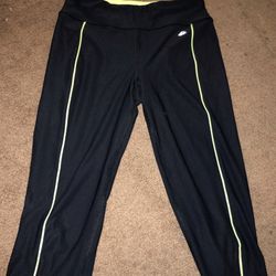 Zuzuzen yoga pants