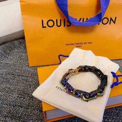 A color-blocked bracelet 20cm