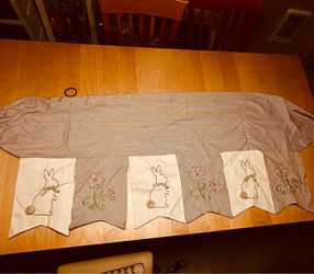 Pier 1  Mantel Scarf