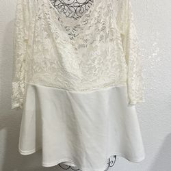 baohoo Beige lace blouse Size 20
