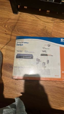 D-Link 16 Port 10/100 Mbps Switch