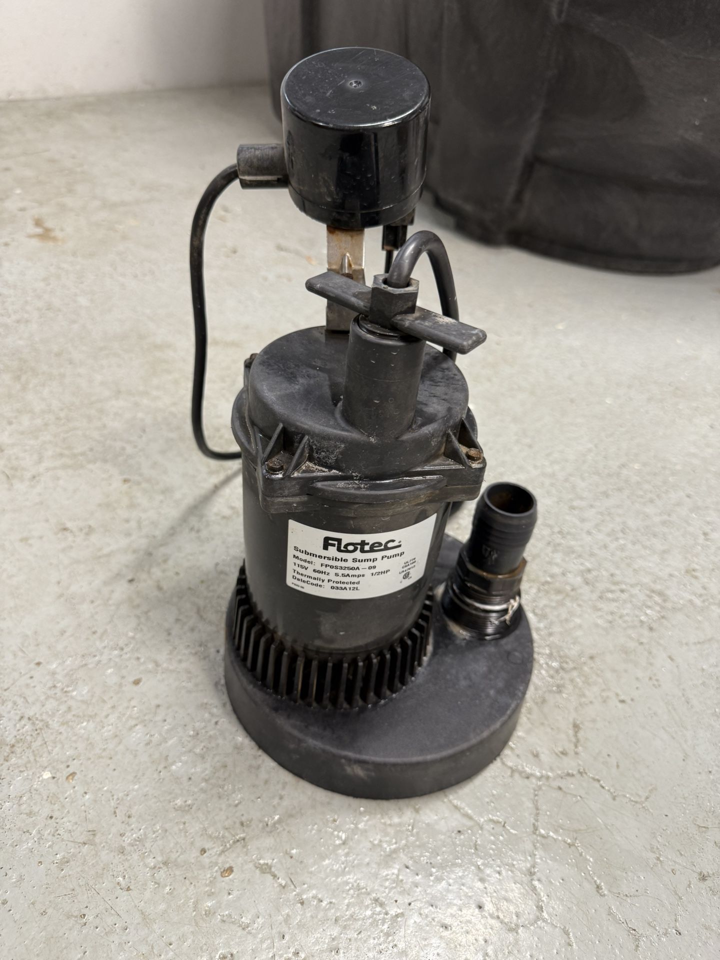 Sump Pump- Flotec 1/2 hp Submersible