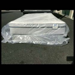 Queen size new thick pillow top bed can deliver 