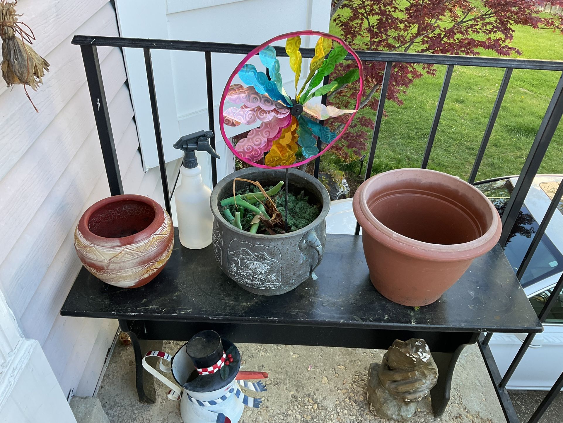 Many Items For Garden, Including The Little Shelf And The Little Bench (NO SHIPPING)