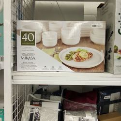 Mikasa 40pc Bone China 