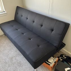 sofa recliner / futon like new
