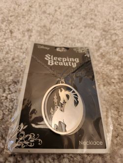 Disney Sleepinf Beauty Maleficent Dragon Necklace 