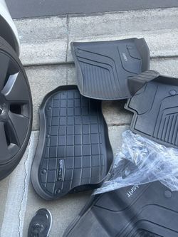 model 3 all weather floor mat