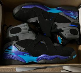 Aqua 8 size 10.5-11 men