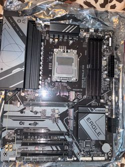 Gigabyte B650 atx motherboard