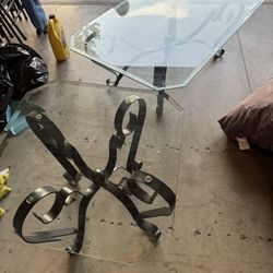Living Room Tables 