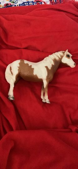 Misty Breyer horse figure