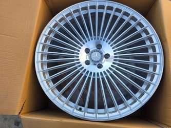 22" New Staggerd ROADFORCE RF35 Wheels & New Tires For MERCEDES BENZ S560/S580