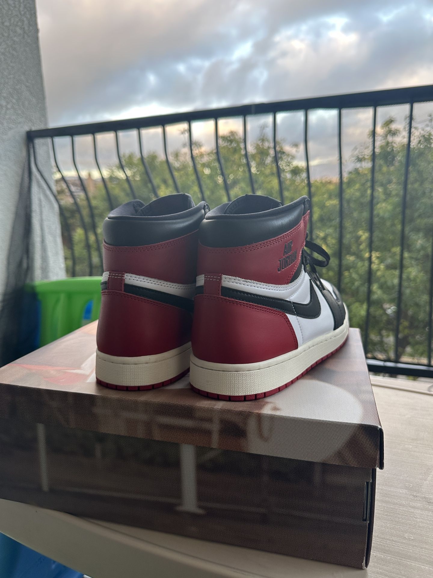 Jordan 1 High Retro