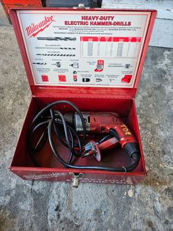 Milwaukee Heavy-Duty Electric Hammer-Drill set with case