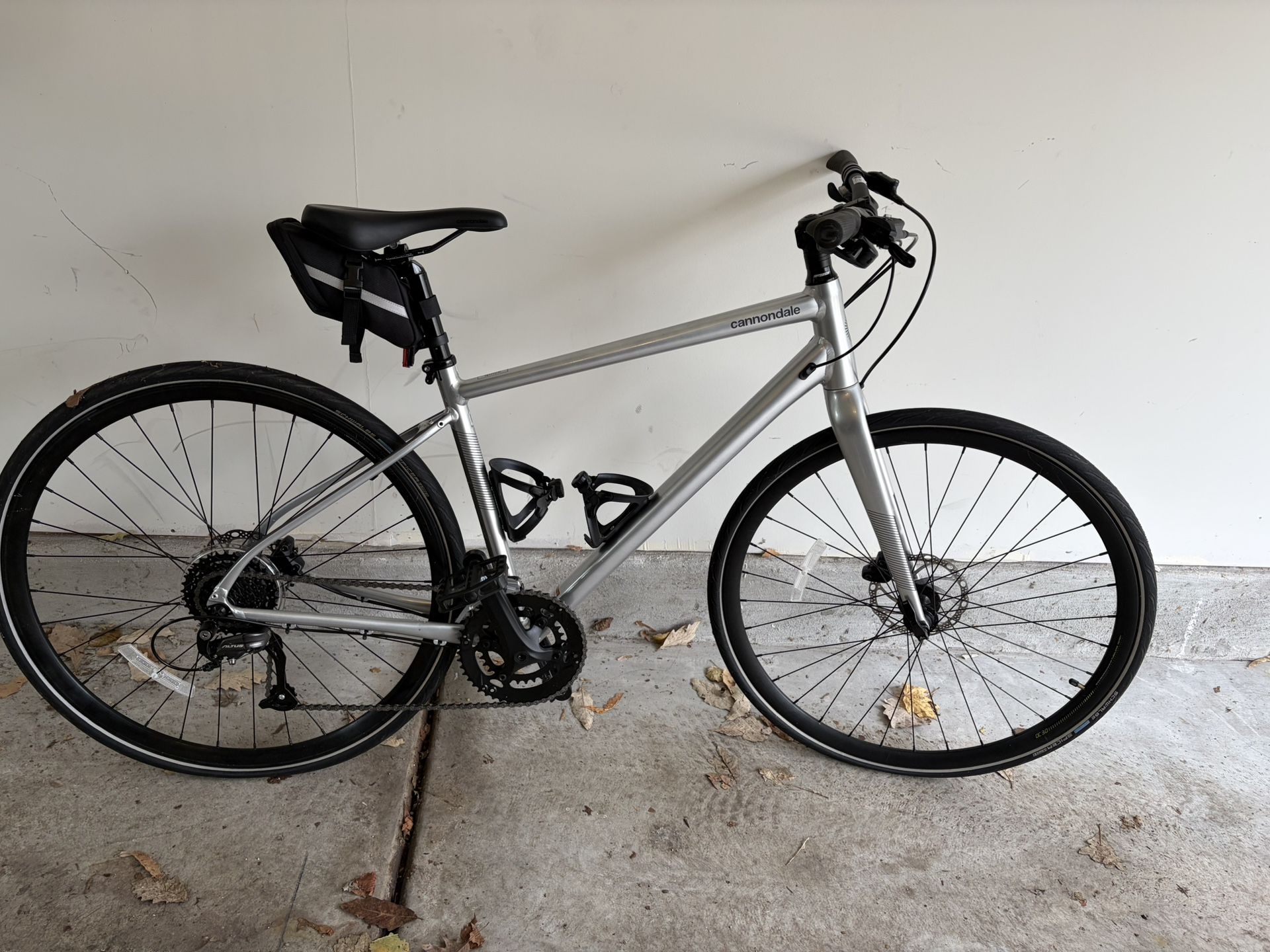 Cannondale Road Bike