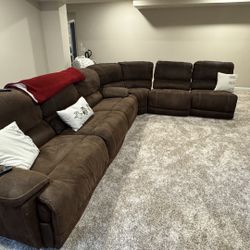 Couch.  6 Piece Sectional Power Recline