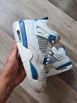 Jordan 4 Sz 5y $50
