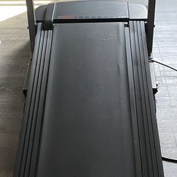 Lifestyler Expanse 600 Treadmill