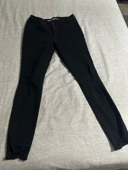 Universal Thread jeans