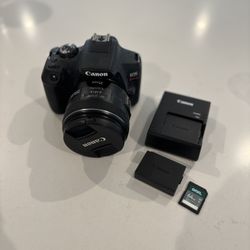 Canon Rebel T7 