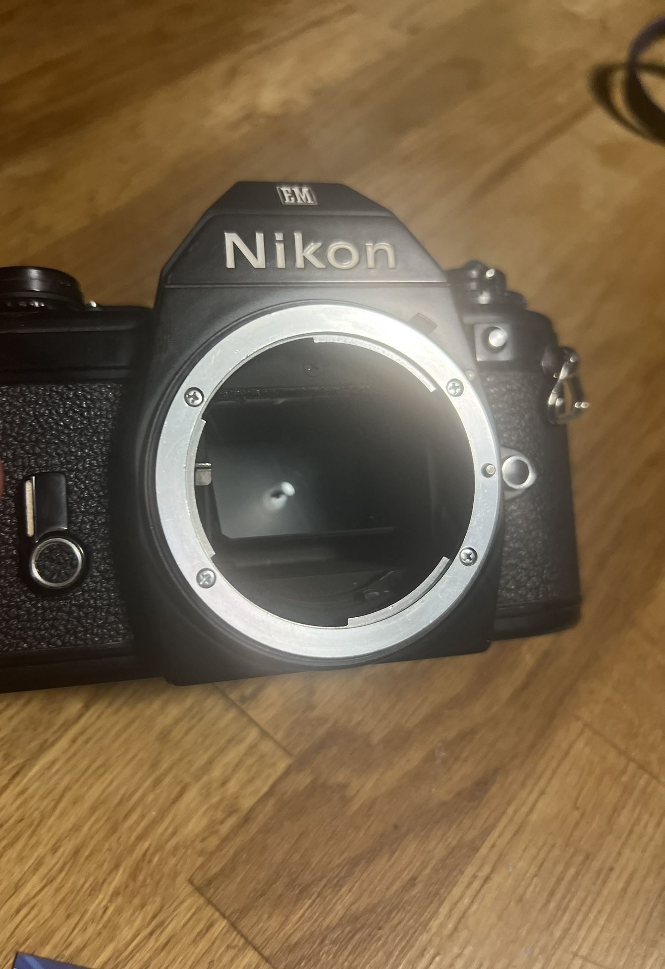 Nikon Em Film Camera , Body Dust Cap,strap, New Dual Batteries, Pouch 